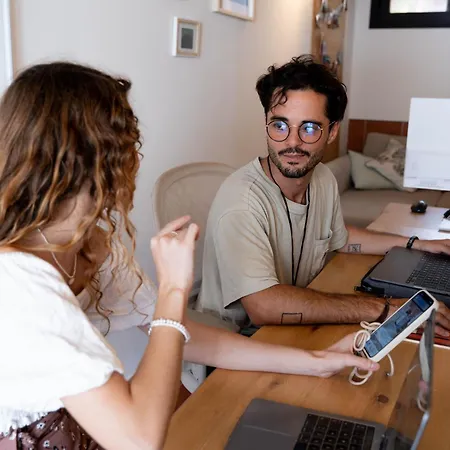 Casa de hóspedes Coco Surfhouse - Coworking Coliving