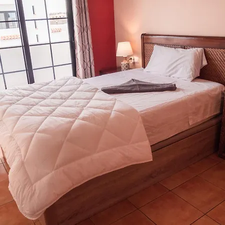 Coco Surfhouse - Coworking Coliving Gasthof