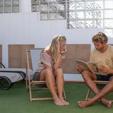 Coco Surfhouse - Coworking Coliving コラレホ