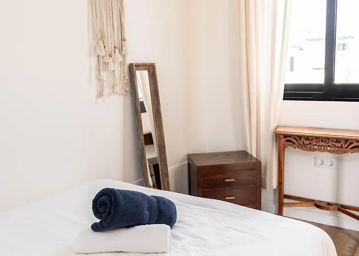 Coco Surfhouse - Coworking Coliving Guest house