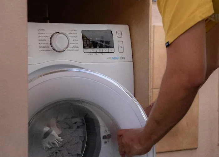 Coco Surfhouse - Coworking Coliving *