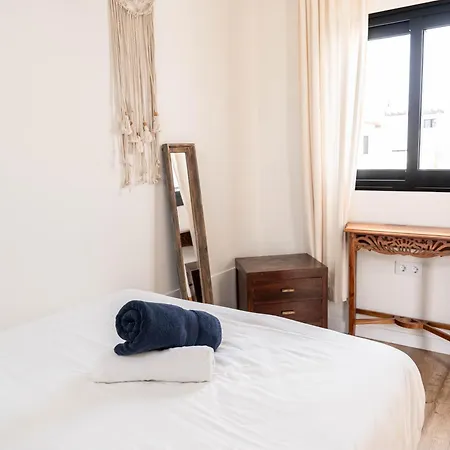 Coco Surfhouse - Coworking Coliving בית הארחה